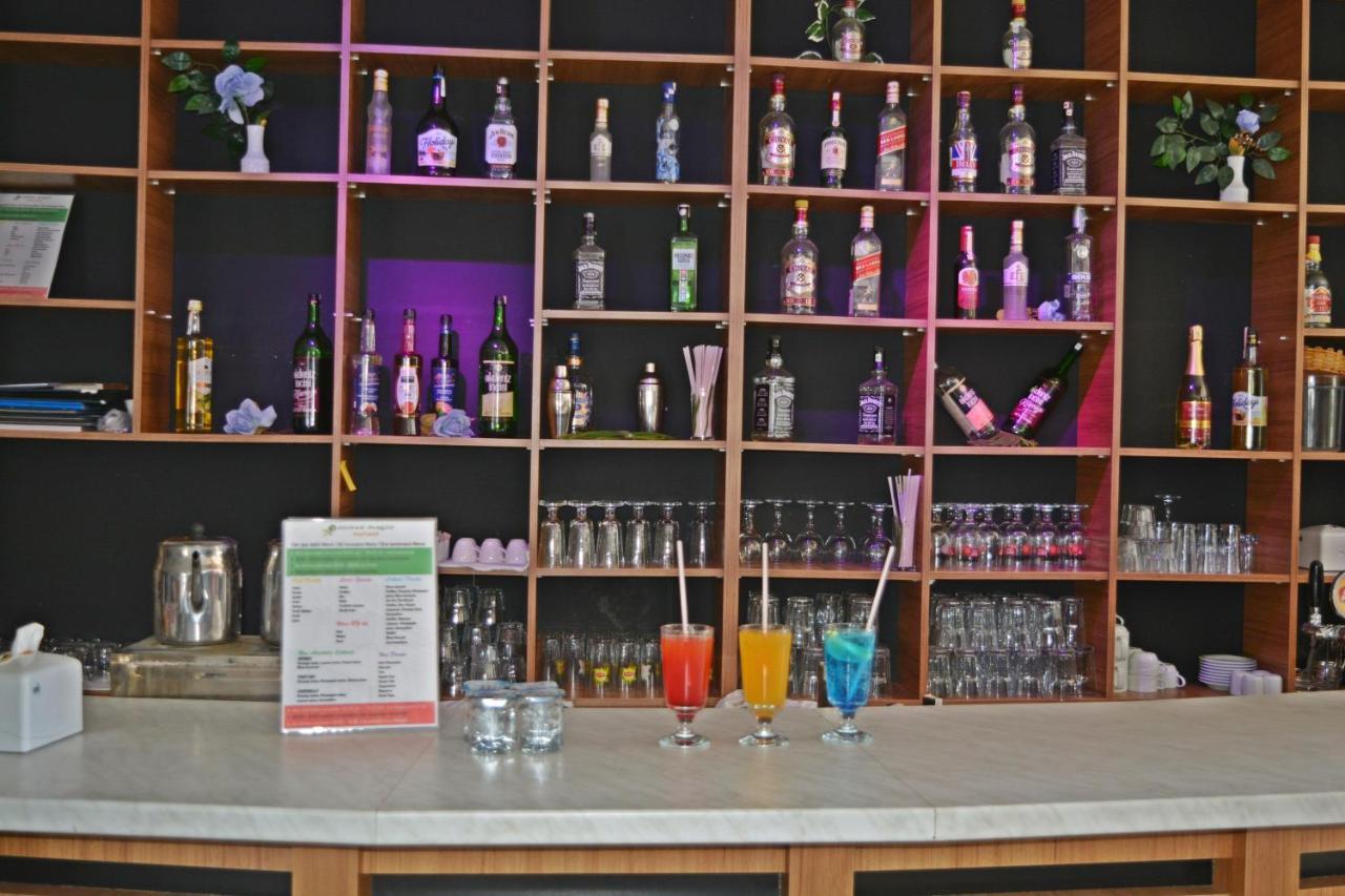 Clover Magic Park Side Hotel Екстер'єр фото