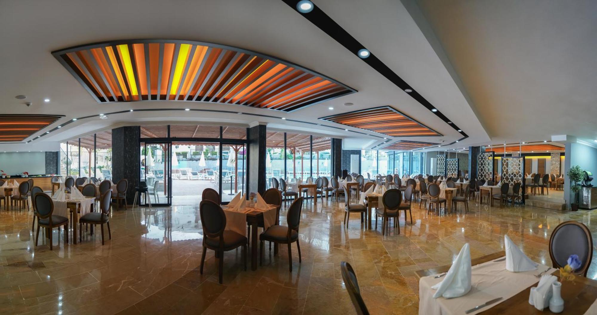 Clover Magic Park Side Hotel Екстер'єр фото