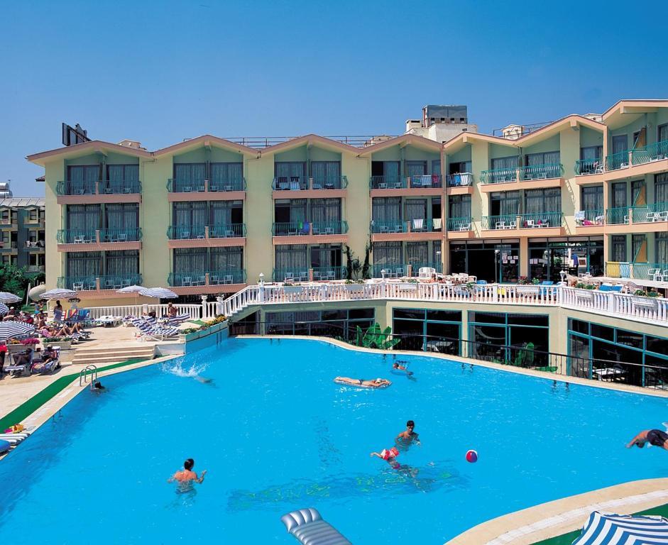 Clover Magic Park Side Hotel Екстер'єр фото